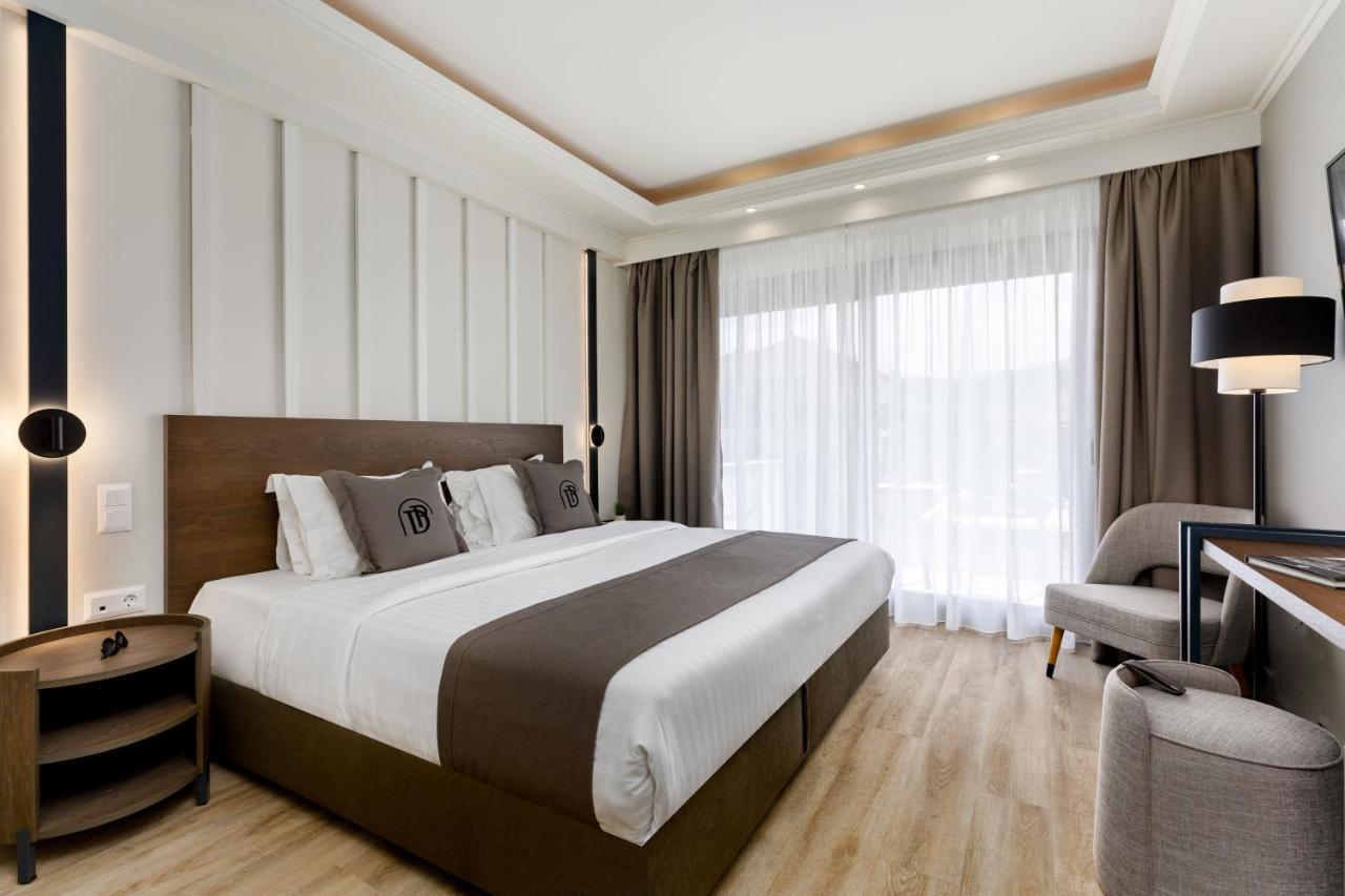 Diverso Platamon, Luxury Hotel & Suites Exterior photo