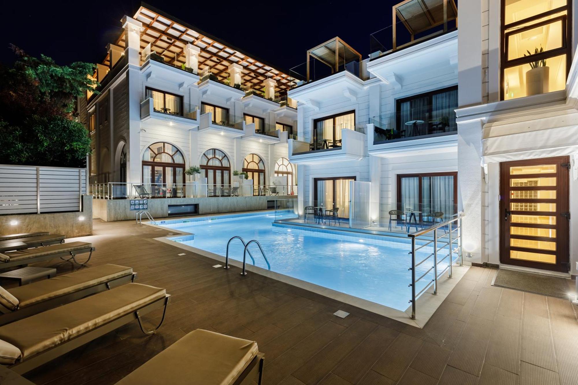 Diverso Platamon, Luxury Hotel & Suites Exterior photo
